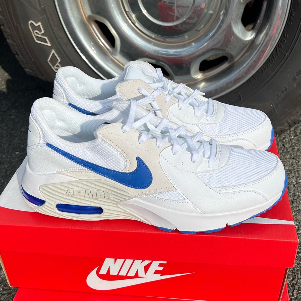 Nike airmax excee multiple sizes!!!!!